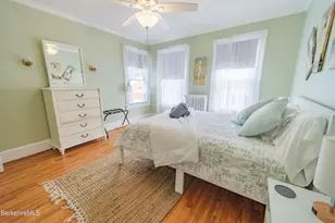 16 Maple St, Adams, MA 01220 - Photo 27