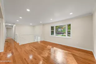 306 Partridge Rd, Pittsfield, MA 01201 - Photo 17