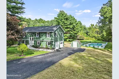 306 Partridge Rd, Pittsfield, MA 01201 - Photo 3