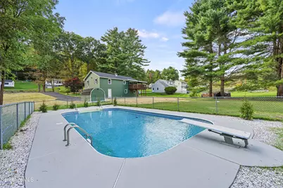 306 Partridge Rd, Pittsfield, MA 01201 - Photo 53