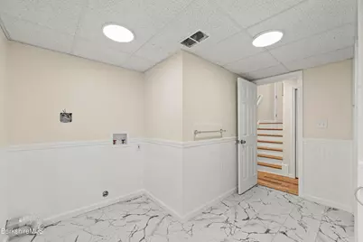 306 Partridge Rd, Pittsfield, MA 01201 - Photo 41