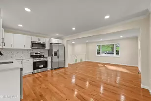 306 Partridge Rd, Pittsfield, MA 01201 - Photo 21