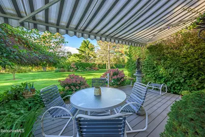 19 Hawthorne Rd #1C, Stockbridge, MA 01262 - Photo 3