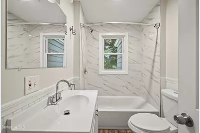 82 Acorn St, Pittsfield, MA 01201 - Photo 15