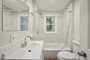 82 Acorn St, Pittsfield, MA 01201 - Photo 15