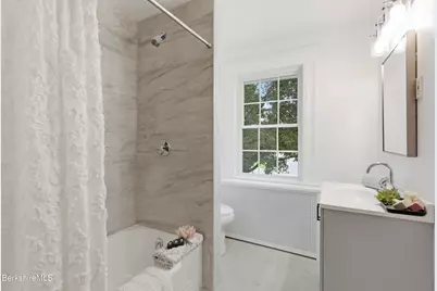 774 Main St, Dalton, MA 01226 - Photo 31
