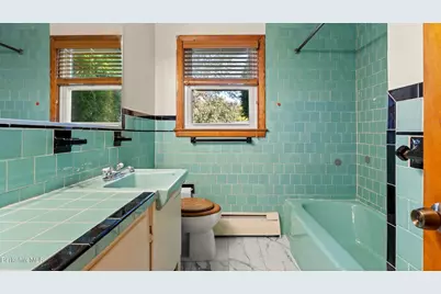 84 Lillian St, Pittsfield, MA 01201 - Photo 13
