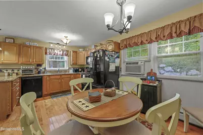 369 E Harbor Rd, Cheshire, MA 01225 - Photo 27