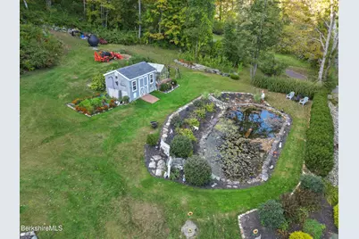 369 E Harbor Rd, Cheshire, MA 01225 - Photo 9
