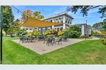 51 Walker St, Lenox, MA 01240 - Photo 5
