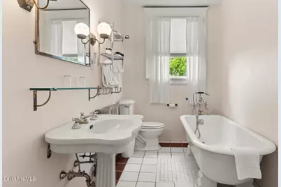 51 Walker St, Lenox, MA 01240 - Photo 43