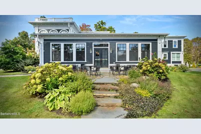 51 Walker St, Lenox, MA 01240 - Photo 7