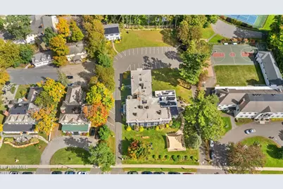 51 Walker St, Lenox, MA 01240 - Photo 13