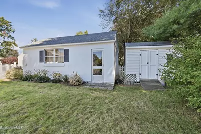 20 Delaware Ave, Pittsfield, MA 01201 - Photo 65