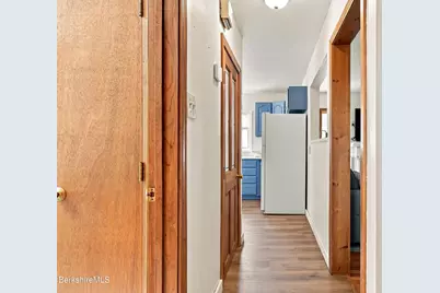 20 Delaware Ave, Pittsfield, MA 01201 - Photo 25