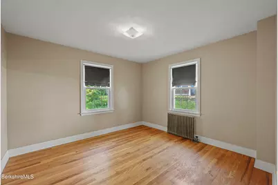 153 Ridgeway Ave, Pittsfield, MA 01201 - Photo 23