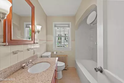 153 Ridgeway Ave, Pittsfield, MA 01201 - Photo 27