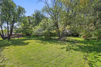 153 Ridgeway Ave, Pittsfield, MA 01201 - Photo 33