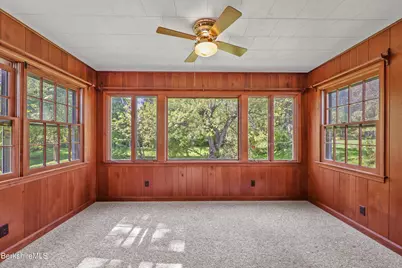 153 Ridgeway Ave, Pittsfield, MA 01201 - Photo 19