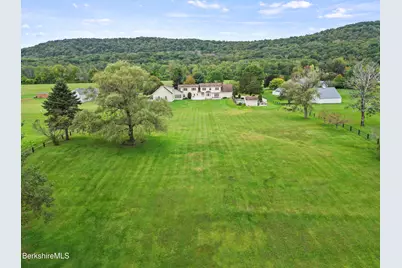 19 Lynne Ct, Lanesborough, MA 01237 - Photo 59