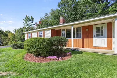 341 Cheshire Rd, Pittsfield, MA 01201 - Photo 3