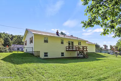341 Cheshire Rd, Pittsfield, MA 01201 - Photo 29
