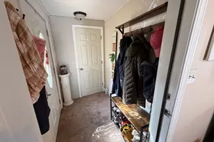 30 Lucille St, Pittsfield, MA 01201 - Photo 15