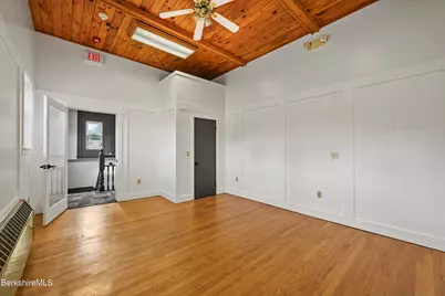 9 Grove St, Adams, MA 01220 - Photo 35