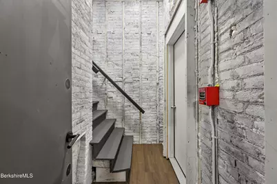 9 Grove St, Adams, MA 01220 - Photo 21