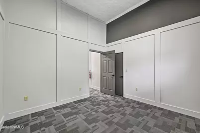 9 Grove St, Adams, MA 01220 - Photo 33