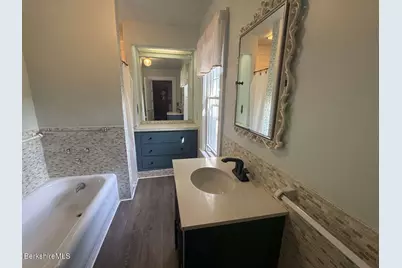 75 Pomeroy Ave, Pittsfield, MA 01201 - Photo 11