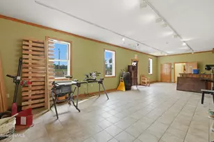 560 S Main St, Sheffield, MA 01257 - Photo 21