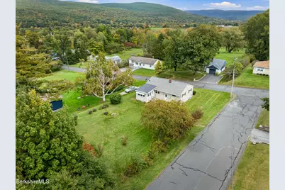 265 Luce Rd, Williamstown, MA 01267 - Photo 23