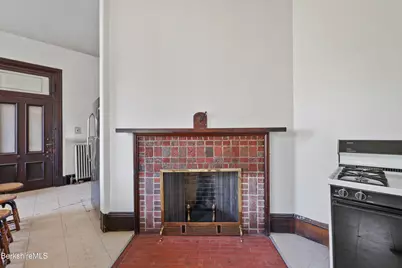 42 Wendell Ave, Pittsfield, MA 01201 - Photo 29