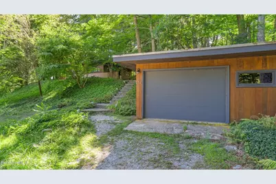 234 Lee Rd, Lenox, MA 01240 - Photo 15