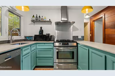 234 Lee Rd, Lenox, MA 01240 - Photo 7