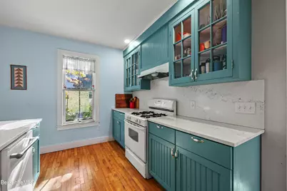 1081 West St, Pittsfield, MA 01201 - Photo 21