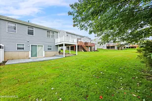 30 Walden Ln, Pittsfield, MA 01201 - Photo 25
