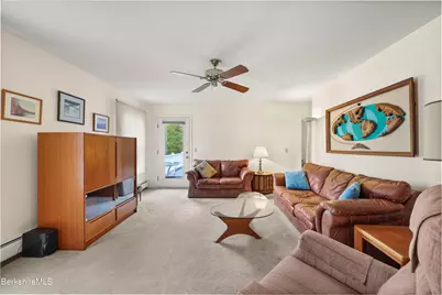 30 Walden Ln, Pittsfield, MA 01201 - Photo 9