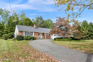 8 Clydesdale Dr, Pittsfield, MA 01201 - Photo 1