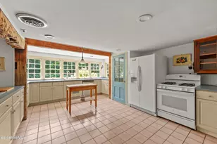 130 S Main St, Sheffield, MA 01257 - Photo 11
