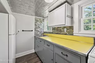 130 S Main St, Sheffield, MA 01257 - Photo 59