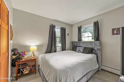 4 Caratina Dr, Pittsfield, MA 01201 - Photo 29