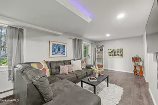 4 Caratina Dr, Pittsfield, MA 01201 - Photo 39