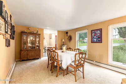 10 Caratina Dr, Pittsfield, MA 01201 - Photo 15