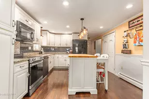 10 Caratina Dr, Pittsfield, MA 01201 - Photo 21