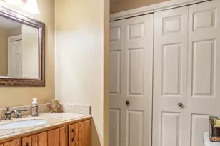 10 Caratina Dr, Pittsfield, MA 01201 - Photo 23