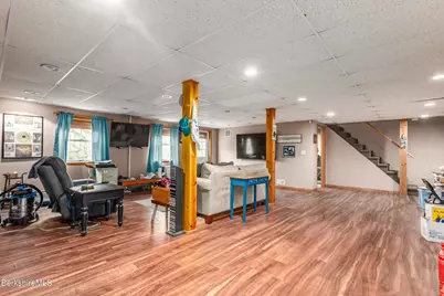 10 Caratina Dr, Pittsfield, MA 01201 - Photo 35