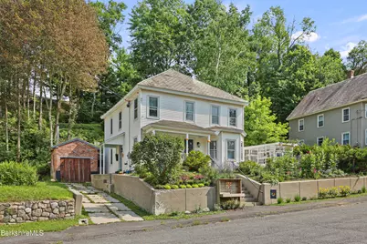 68 Gallup St, North Adams, MA 01247 - Photo 3