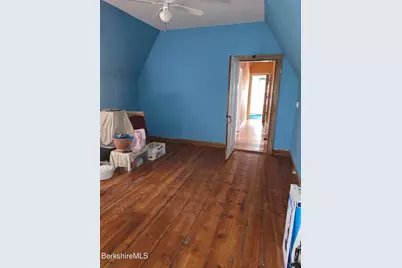 127 Depot St, Cheshire, MA 01225 - Photo 21